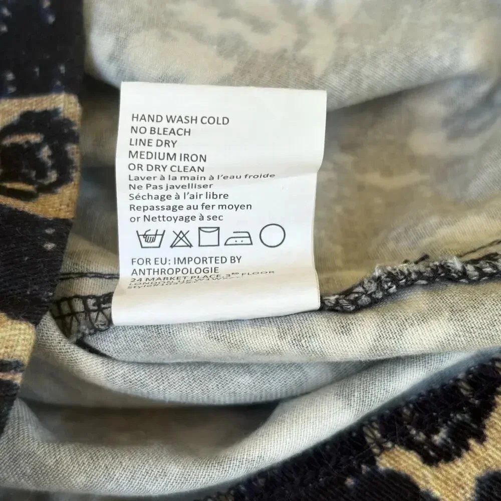 Tiny Anthropologie Ella Romper in Blue Motif Size M Tribal Print in Navy Beige